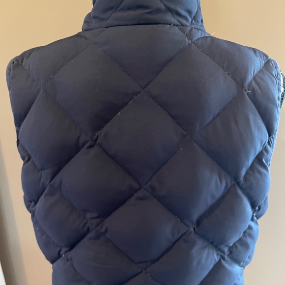J. Crew Quilted Navy Down Puffer Vest, Zipper, Size Medium - Picture 3 of 11